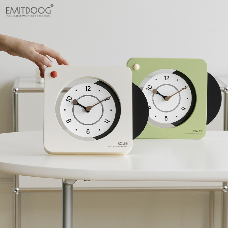 EMITDOOG轻奢创意时钟桌面摆件家居客厅电视柜玄关高档艺术装饰品