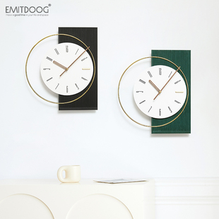EMITDOOG北欧轻奢挂钟2026新款客厅家用装饰品时钟创意钟表高级感