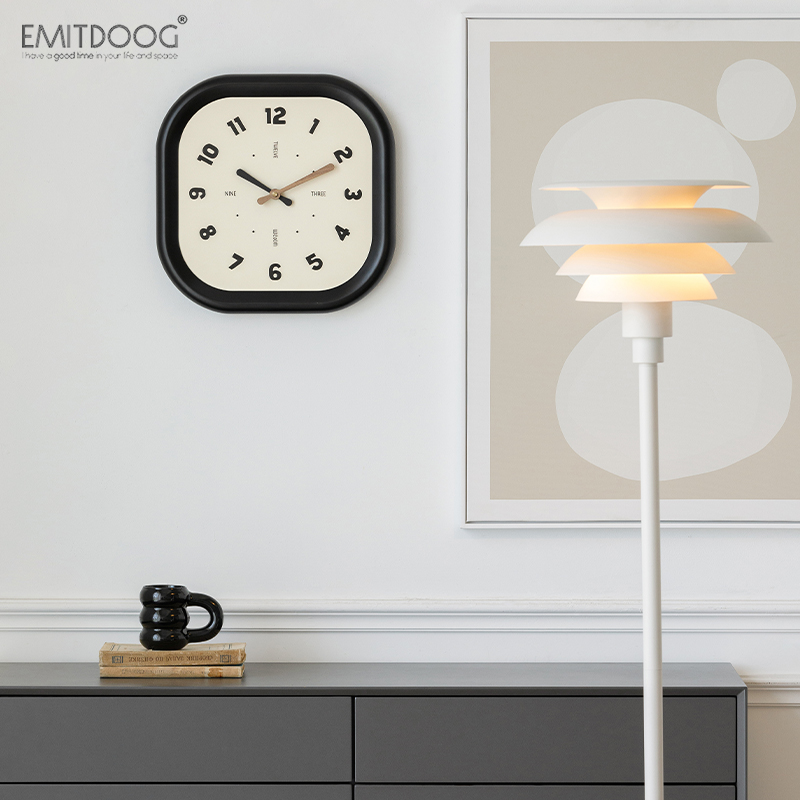 复古奶油风挂钟2024新款