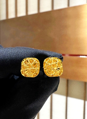 调太幅时尚爆闪方糖耳钉s925纯银镀黄金色女花丝镂空耳环耳饰18.k