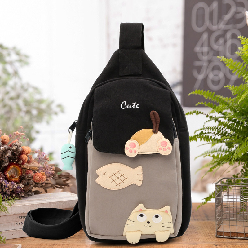 秒杀日本设计kine猫卡通捉鱼猫拼布棉布艺帆布女胸包斜背包妈妈包