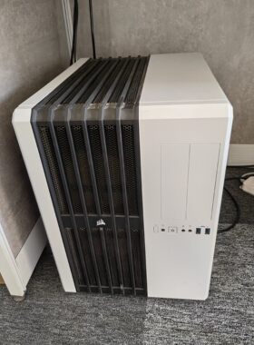 冰特云操作站机箱AIR240540740