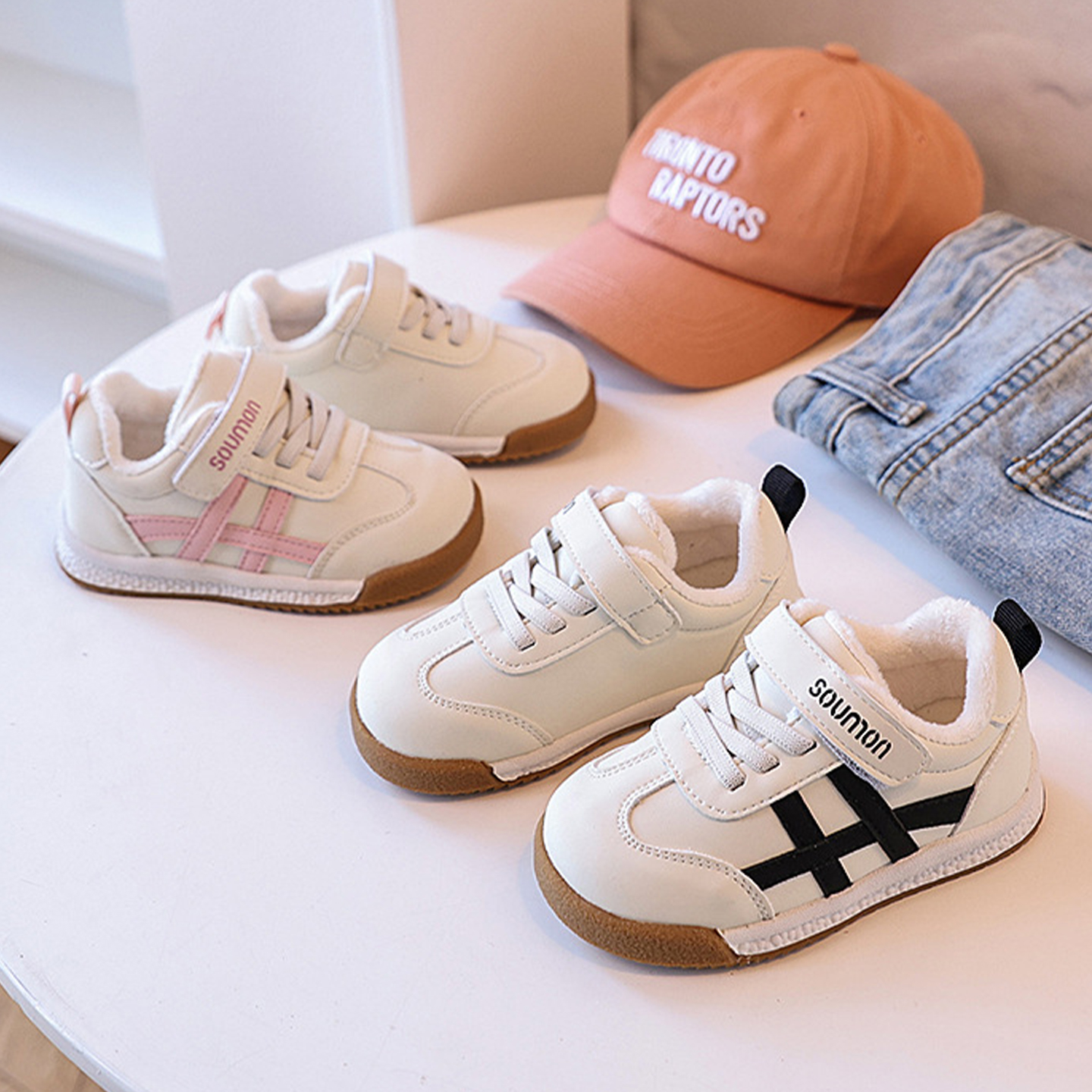 书萌2025新款女童板鞋秋冬加绒