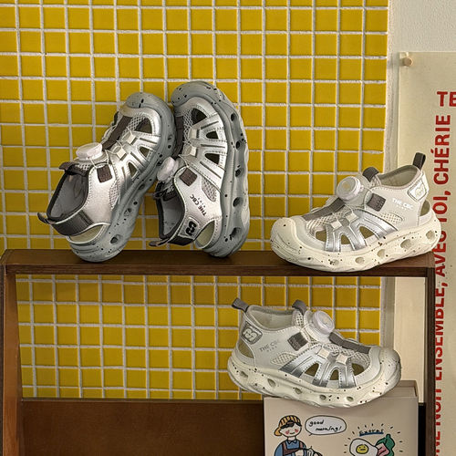 CBC旋钮扣镂空透气儿童凉鞋