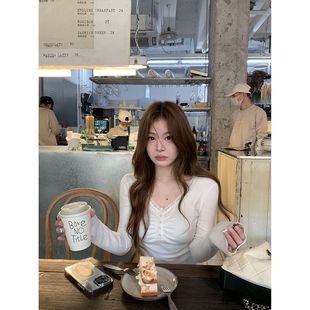 内搭减龄针织衫 纯欲风蕾丝花边V领长袖 修身 打底衫 上衣 女春秋新款