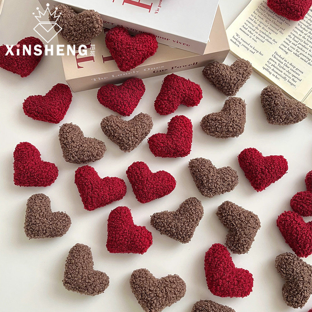 芯苼 新年毛绒爱心配饰花店玫瑰鲜花花束搭配材料手工DIY花艺资材,鲜花速递/花卉仿真/绿植园艺,花艺材料,淘宝优惠券,粉丝福利购,淘宝优惠卷