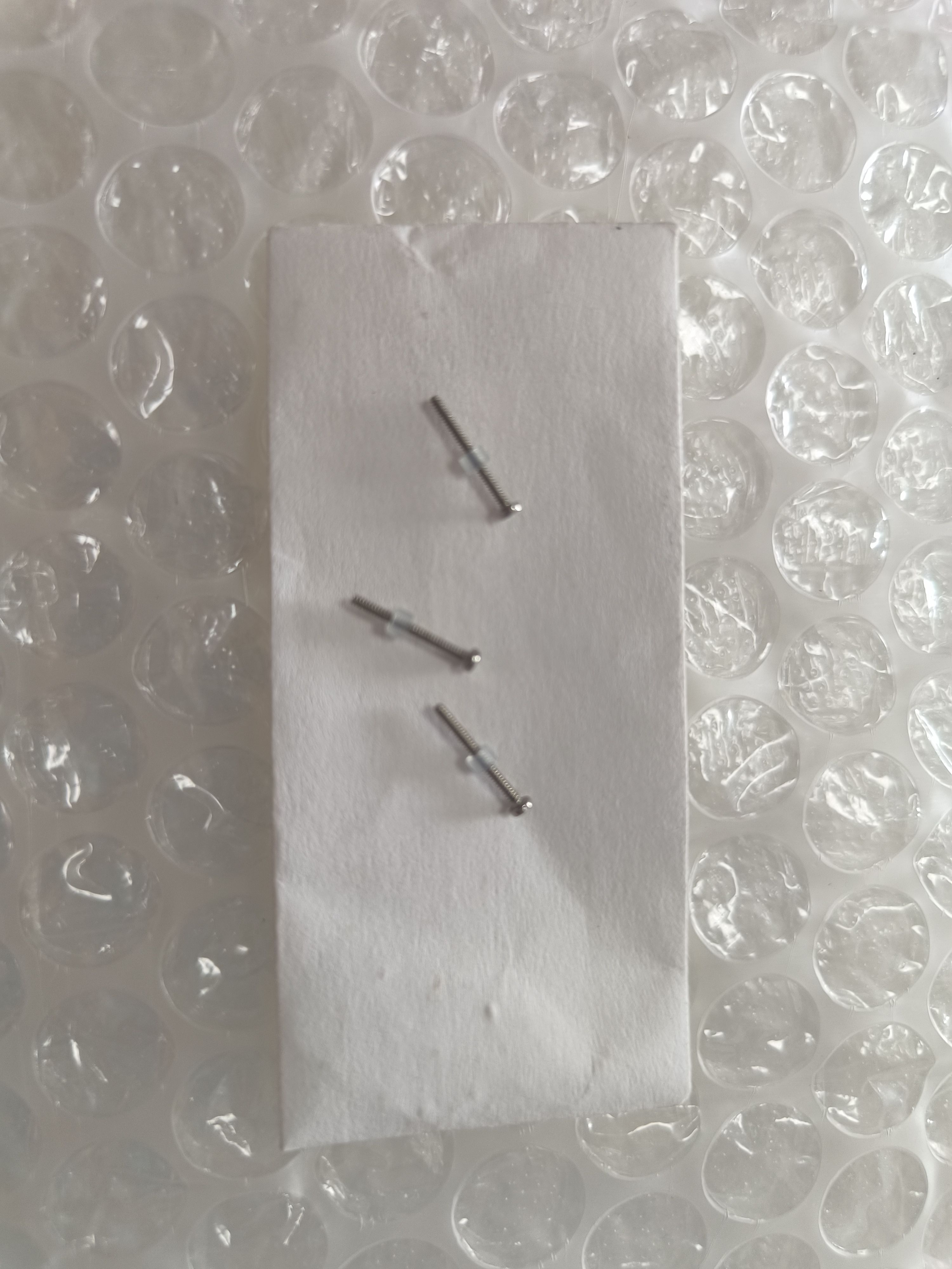 阿斯顿马丁车钥匙安装螺丝密封垫钥匙螺丝DBS DB9 RAPIDE VANTAGE