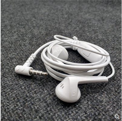 韩国品牌经典耳塞式线控耳机 带麦通话 手机配机耳机