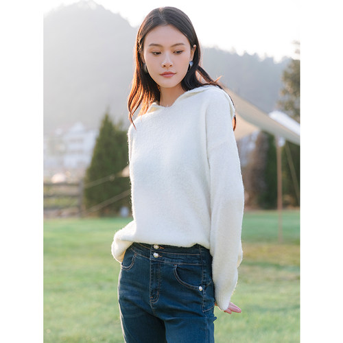 oldcolour春季白色简约百搭软糯宽松毛织套头衫女Q110502A1-899