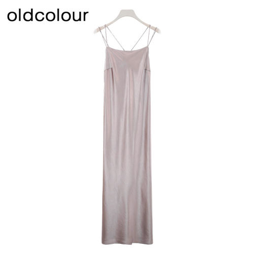 oldcolour夏季高级感百搭优雅简约缎面吊带连衣裙女BR23101015