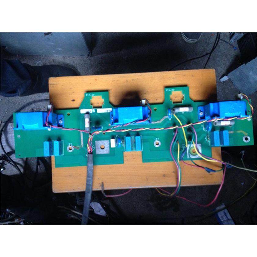 施耐德变频器220KW霍尔传