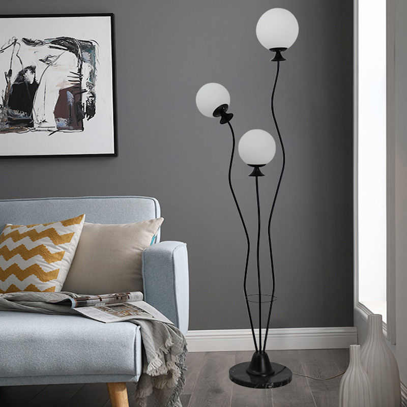新款led卧室时尚沙发创意台灯灯钢琴现代客厅P简约铁立式艺落地灯