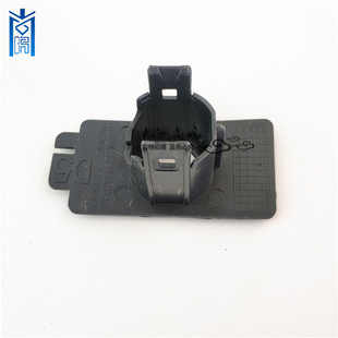 适配长安cs75后雷达卡扣 前中后中左右防撞雷达感应器安装支架