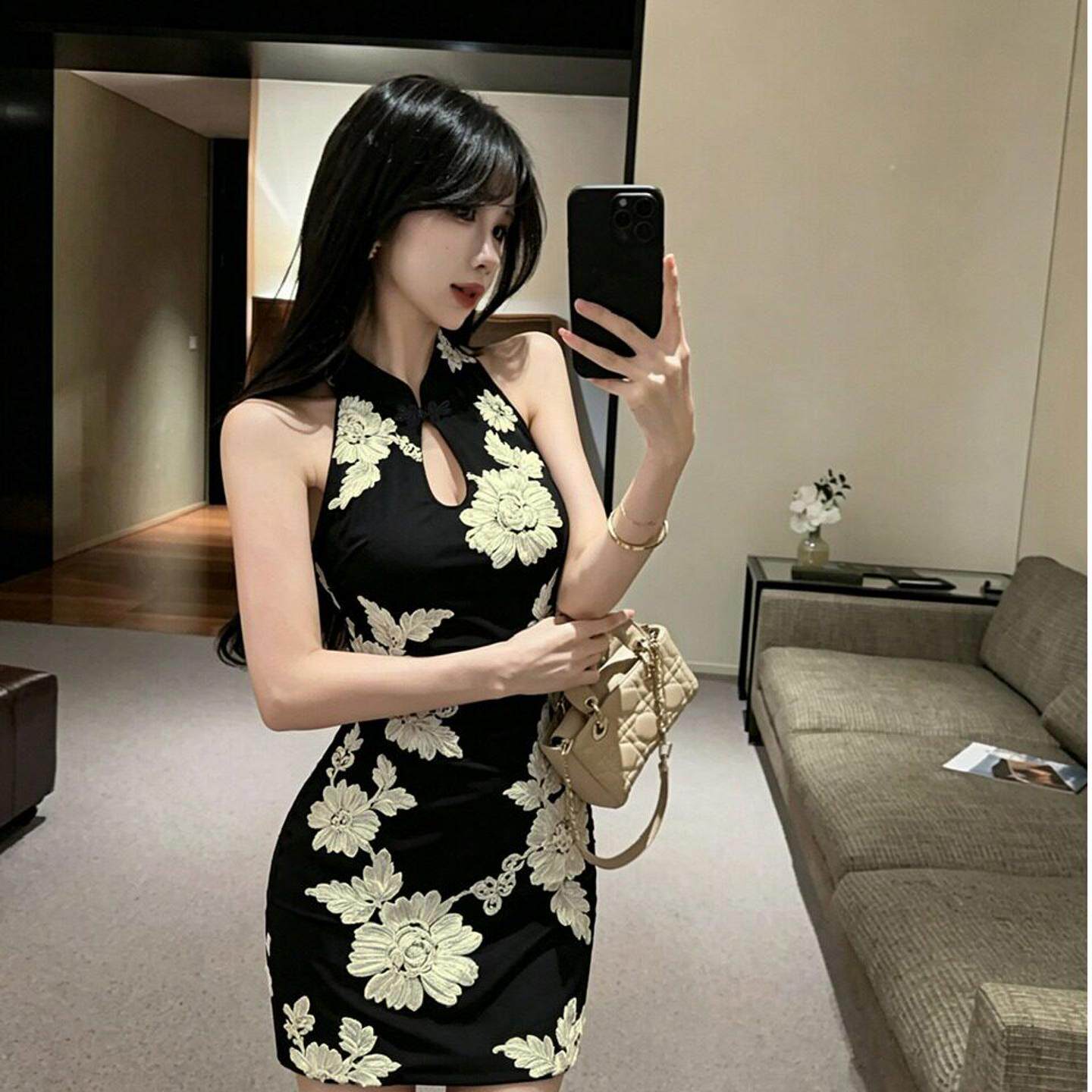 立体花卉刺绣修身包臀短裙新款辣妹风改良旗袍夜店酒吧短款连衣裙