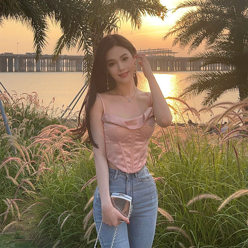 性感吊带上衣鱼骨吊带