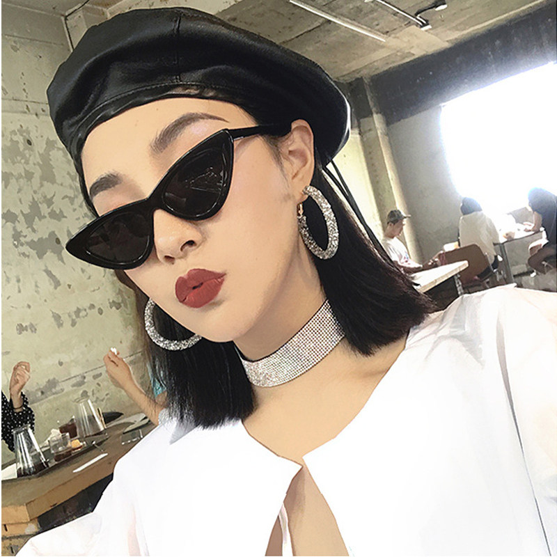 封帆同款太阳镜新款复古三角形猫眼欧美潮流女士小框墨镜圆脸长脸