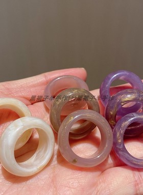 奶咖色晕染鎏金粉树脂戒指