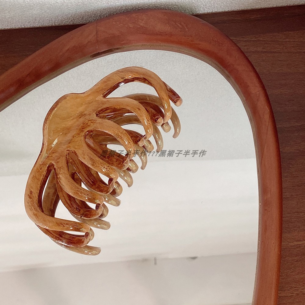 美拉德色系秋冬新款大号抓夹