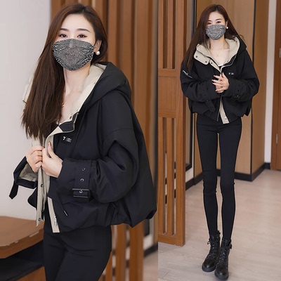 短款羽绒棉服女2026冬季新款高级感宽松保暖女士短外套连帽服