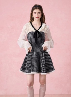 Diana Vevina 25AW  花朵透纱系带真丝衬衫灰色小香抹胸连衣裙