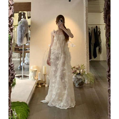 现货Tension Archive 立体蕾丝花卉钉珠蕾丝吊带露背长裙