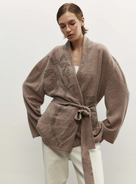 NONETONE · 深卡其轻柔罗兰系列谷波提花飘带针织外套