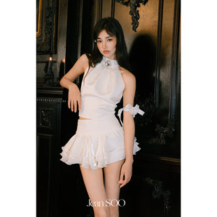 上衣 浪漫出逃立领系带水钻缎面无袖 Jean SOO