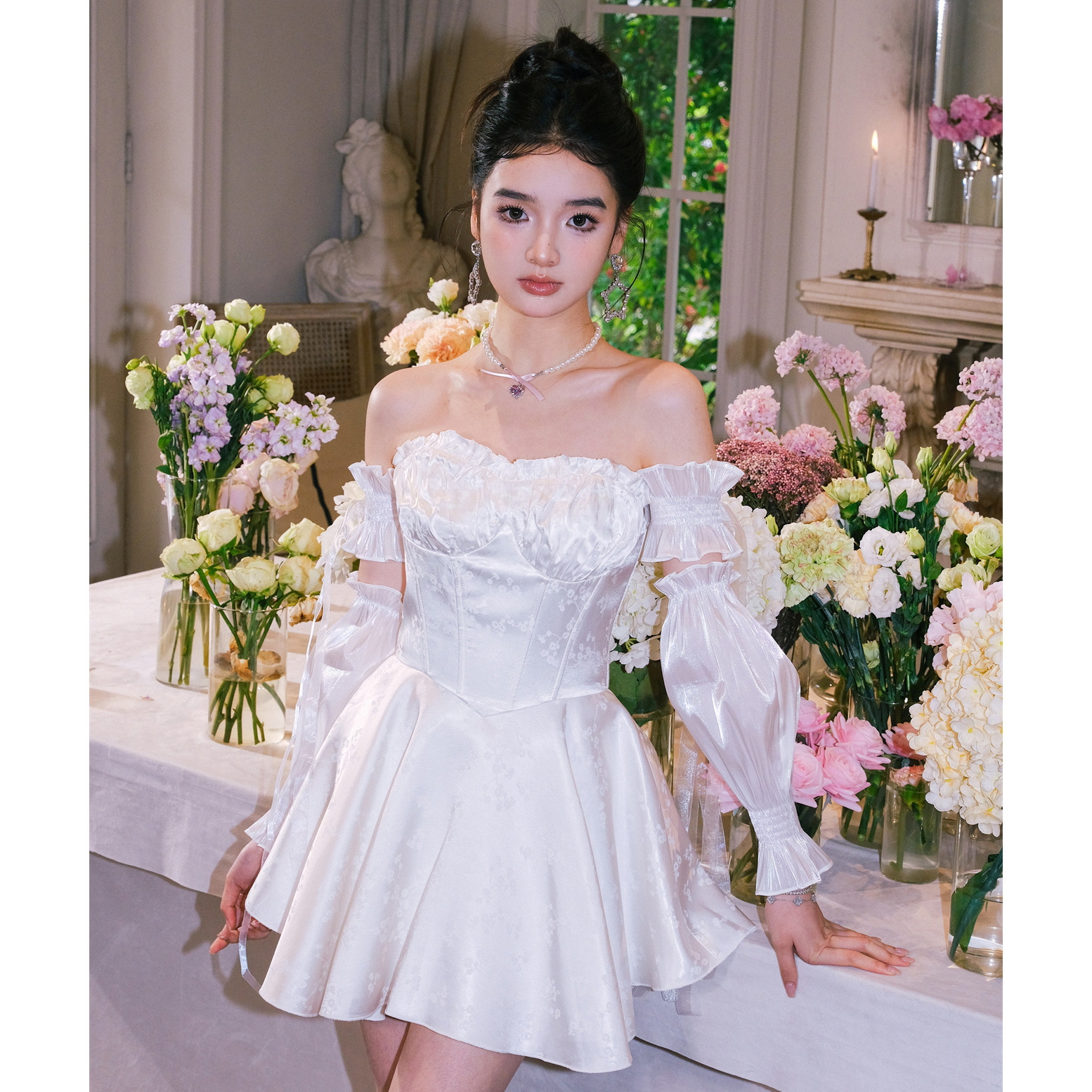 jean soo 官方授权 24春夏新款雪绒花暗纹提花鱼骨收腰抹胸裙木兰