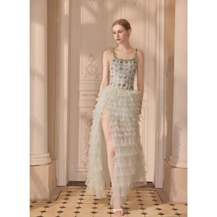 手工彩色花䯳烫钻蛋䊏连衣裙 chen2025SS Wardrobes