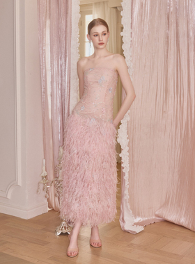 Wardrobes by chen2025SS 重工绣花羽毛抹胸连衣裙