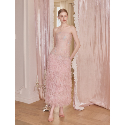 Wardrobes by chen2025SS 重工绣花羽毛抹胸连衣裙