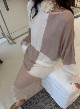 Piacevole e SS26 拼色棋盘格羊毛混纺针织一字肩罩衫上衣