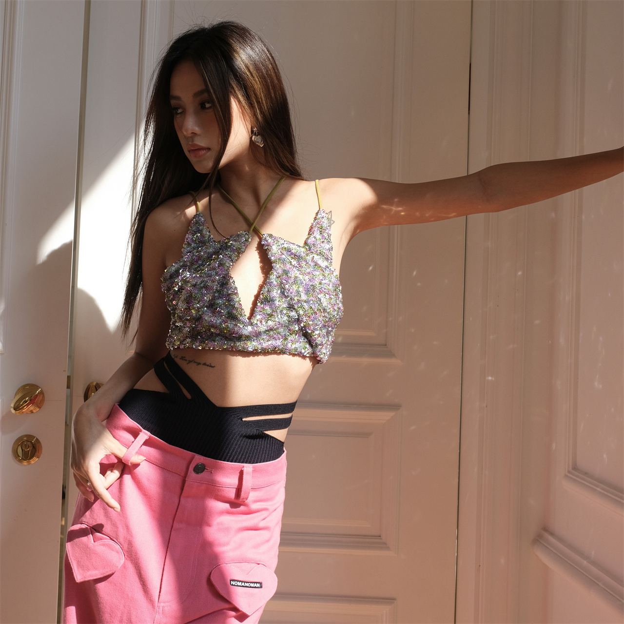 黑色针织露腰打底短裤Dionlee