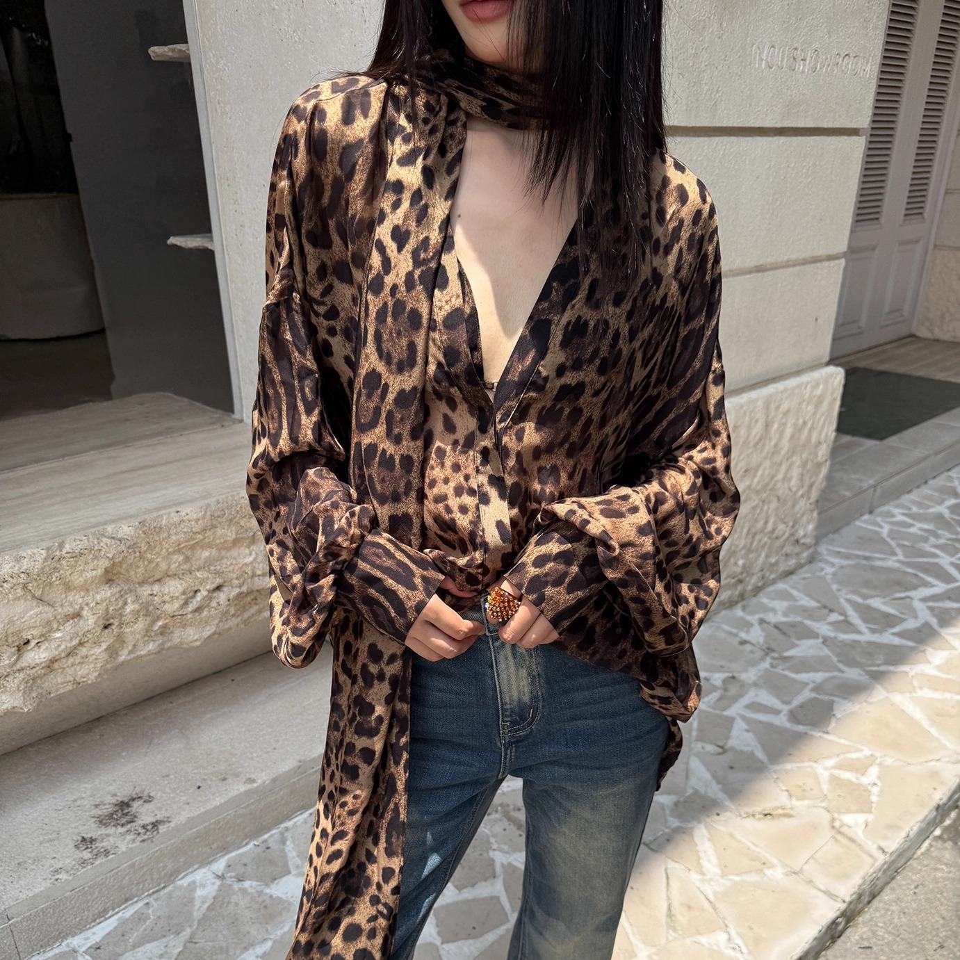 CNLEEWEI 25AW 真丝豹纹印花两件套飘带衬衫 复古洗水喇叭牛仔裤
