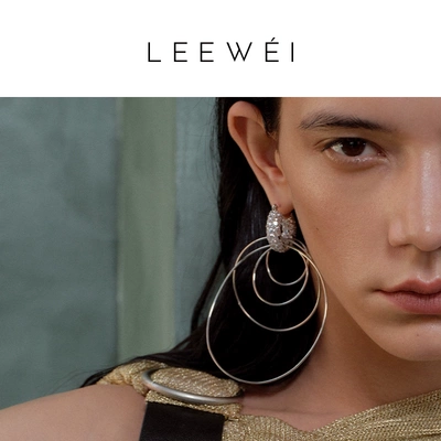 郁可唯同款 CNLEEWEI 24新款轻奢设计感满钻耳环欧美风耳饰