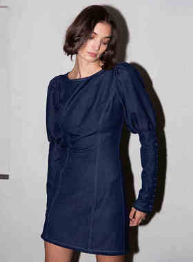 【4折秒杀】MISHA 泡泡袖包身迷你裙深蓝色连衣裙