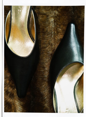 CNLEEWEI 26SS新品 黑色真皮尖头低跟穆勒鞋皮鞋