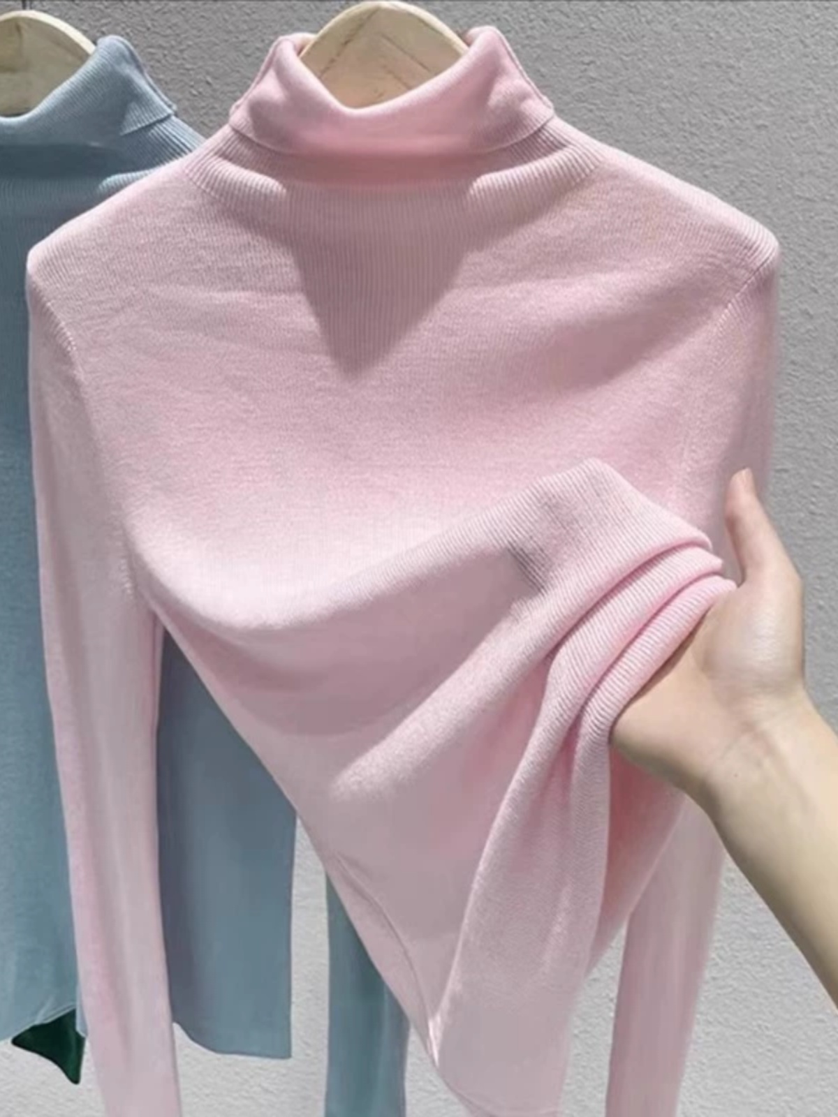欧货2025秋冬新款粉色堆堆高领针织打底衫女软糯内搭毛衣高级上衣