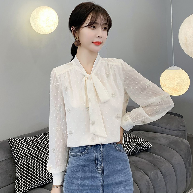 蝴蝶结雪纺衬衫长袖女装秋装2021年新款潮百搭洋气绣花款气质上衣