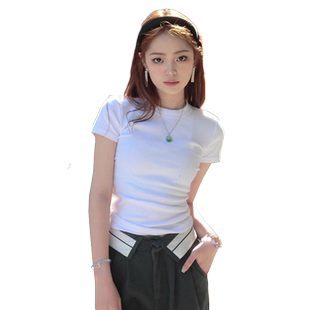 2026夏季新款白色辣妹正肩修身短袖t恤女装短款高腰上衣白色体恤