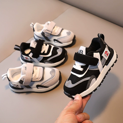 Демисезонная спортивная обувь для мальчиков, сетчатая дышащая повседневная обувь для отдыха для девочек, детские туфли, мягкая подошва