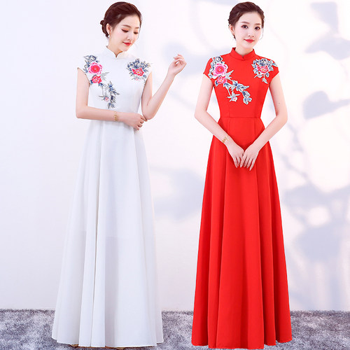 大合唱演出服女长裙新款白色礼服大码显瘦古筝表演服红歌比赛服装