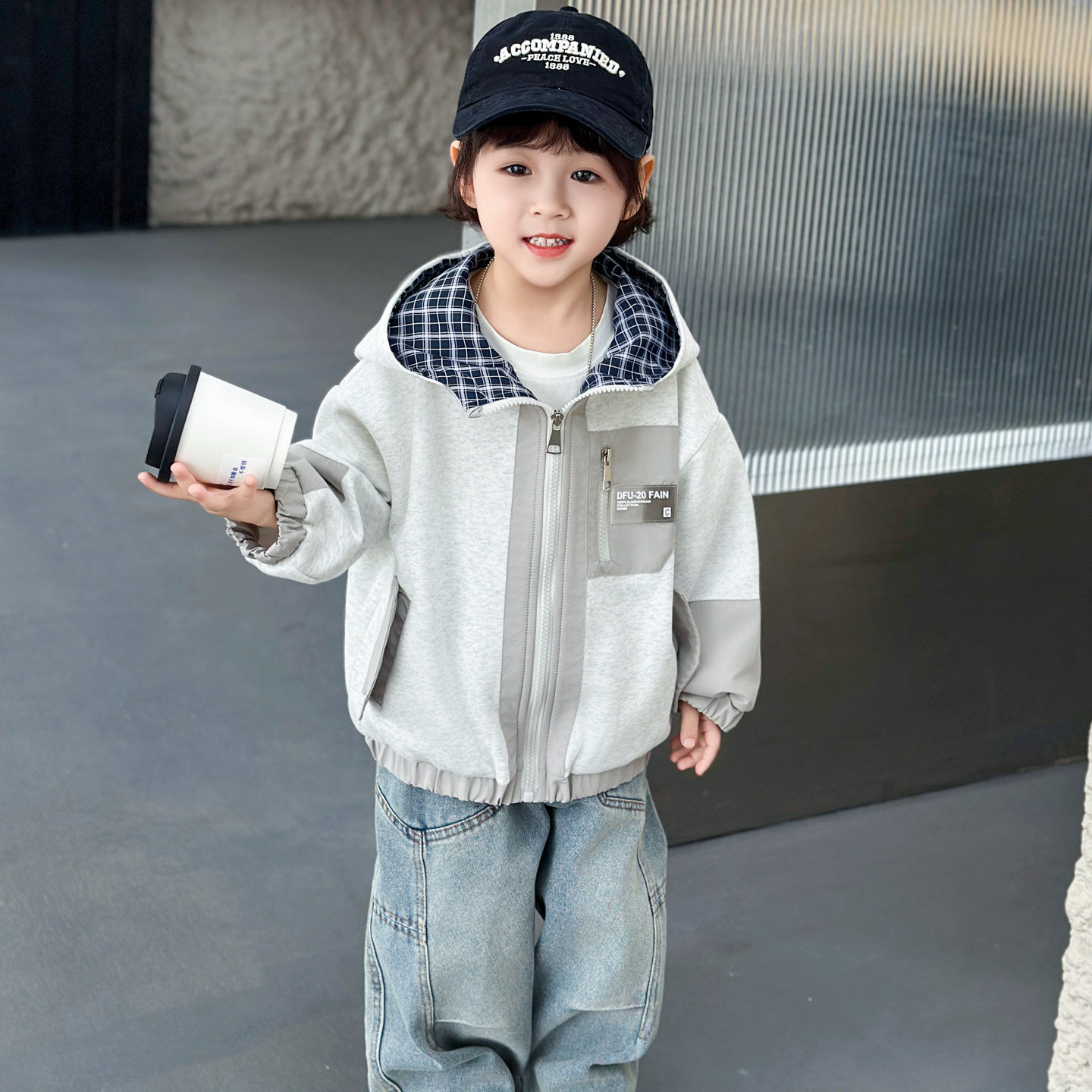 2026男童春秋韩版连帽卫衣外套格子拼接夹克帅气宽松上衣中小童