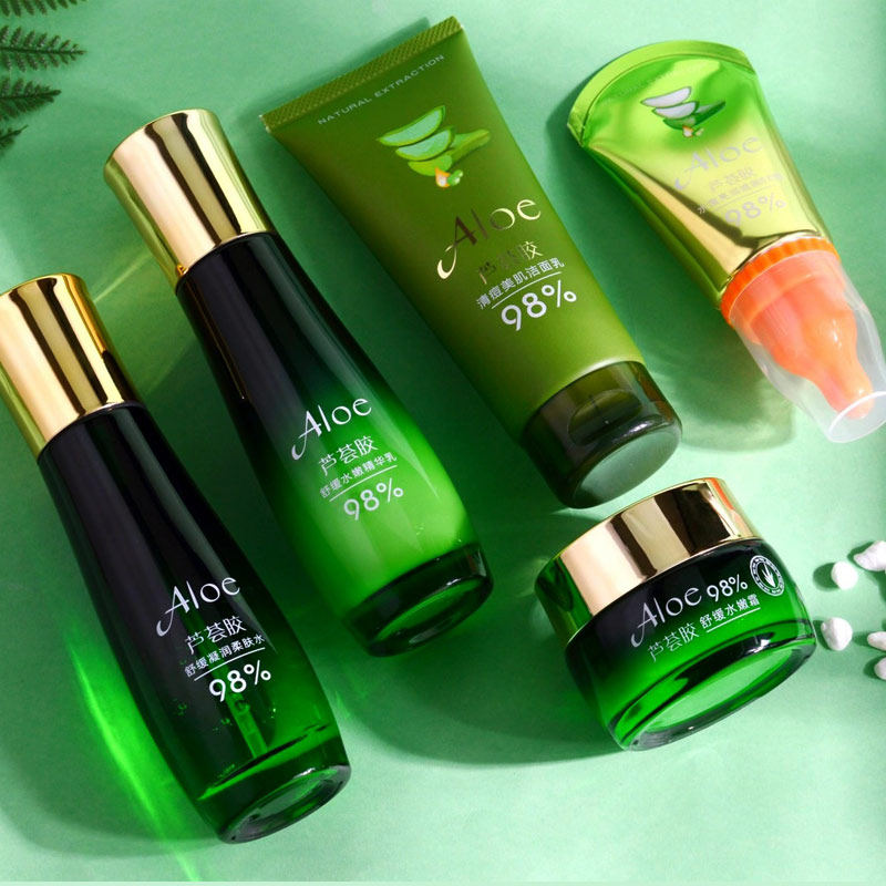 伶佳女孩98%芦荟胶护肤品五件套女学生嫩肤舒缓补水保湿霜洁面乳,美容护肤/美体/精油,面部护理套装,淘宝优惠券,粉丝福利购,淘宝优惠卷