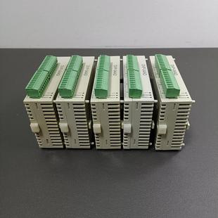 265 DVP14SS211T 2台