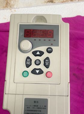 杭州安川变频器1.5kw杭州安川D1M-1.5T4-1A拆机