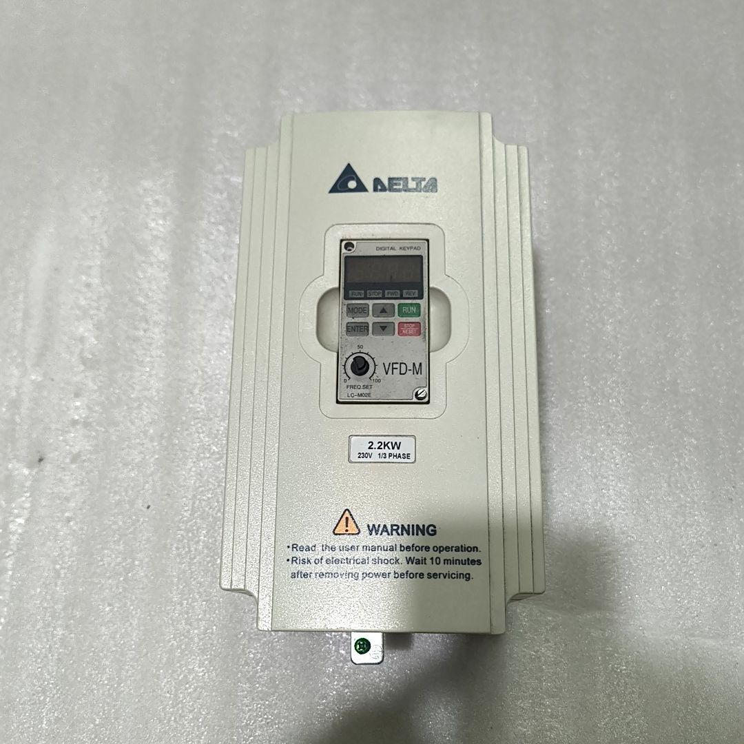 台达DELTA变频器VFD022M21A 2.2KW功率 2