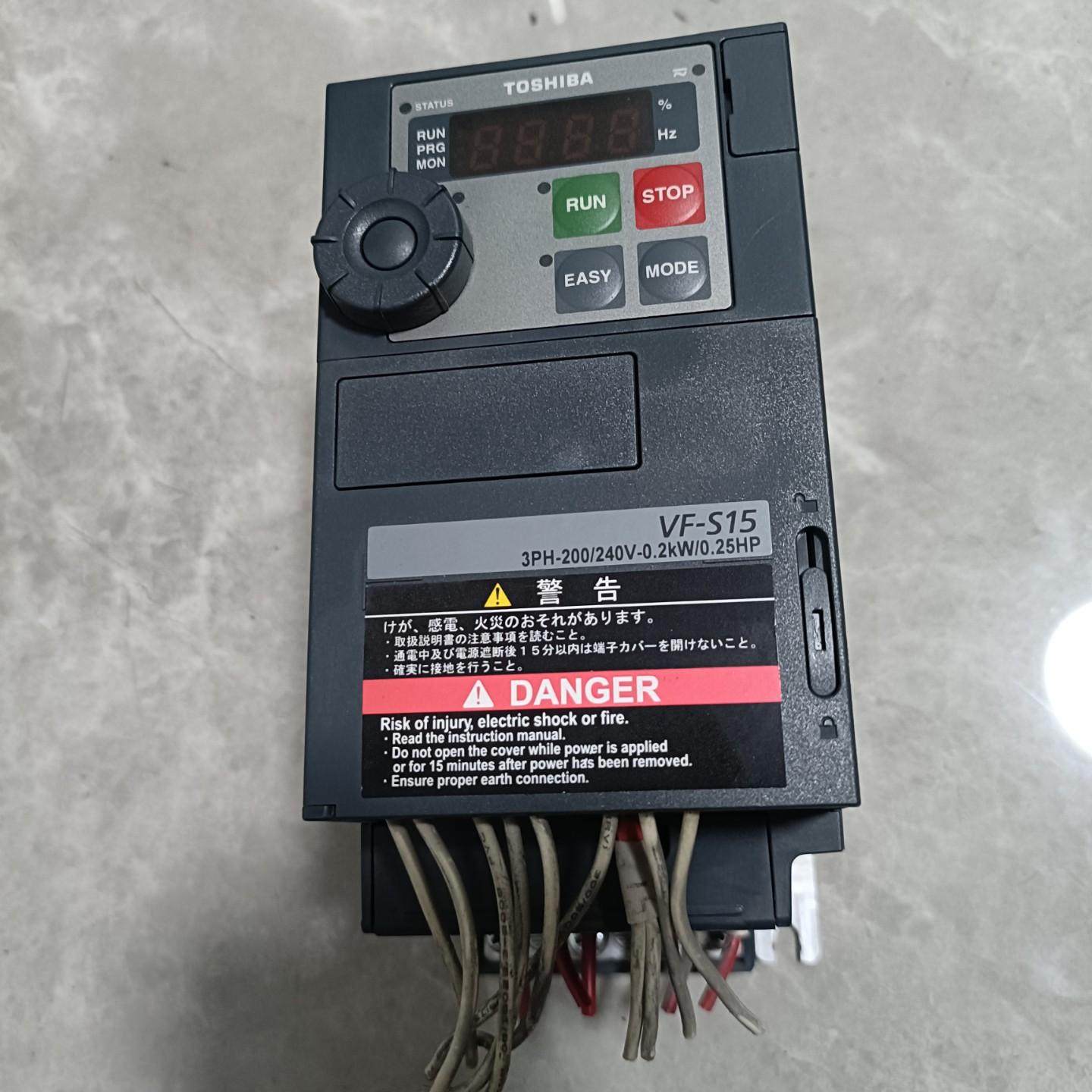 变频器VFS15-2002PM 220V