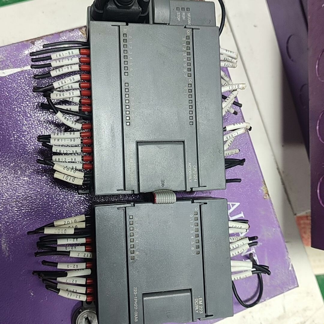 214-1BD23-0XB8 223-1PH22-OXA8