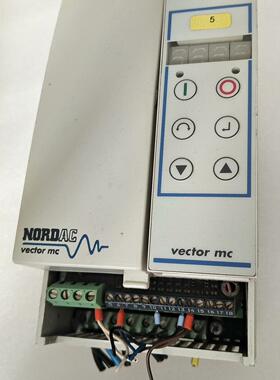 诺德变频器D-22941 拆机 实物拍摄。外观成色如图